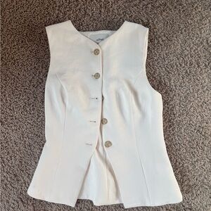 Wilfred (Aritzia) Ivory Sleeveless Button-Front Top